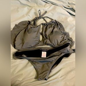 Carmen Marc valvo large bikini nwot never worn